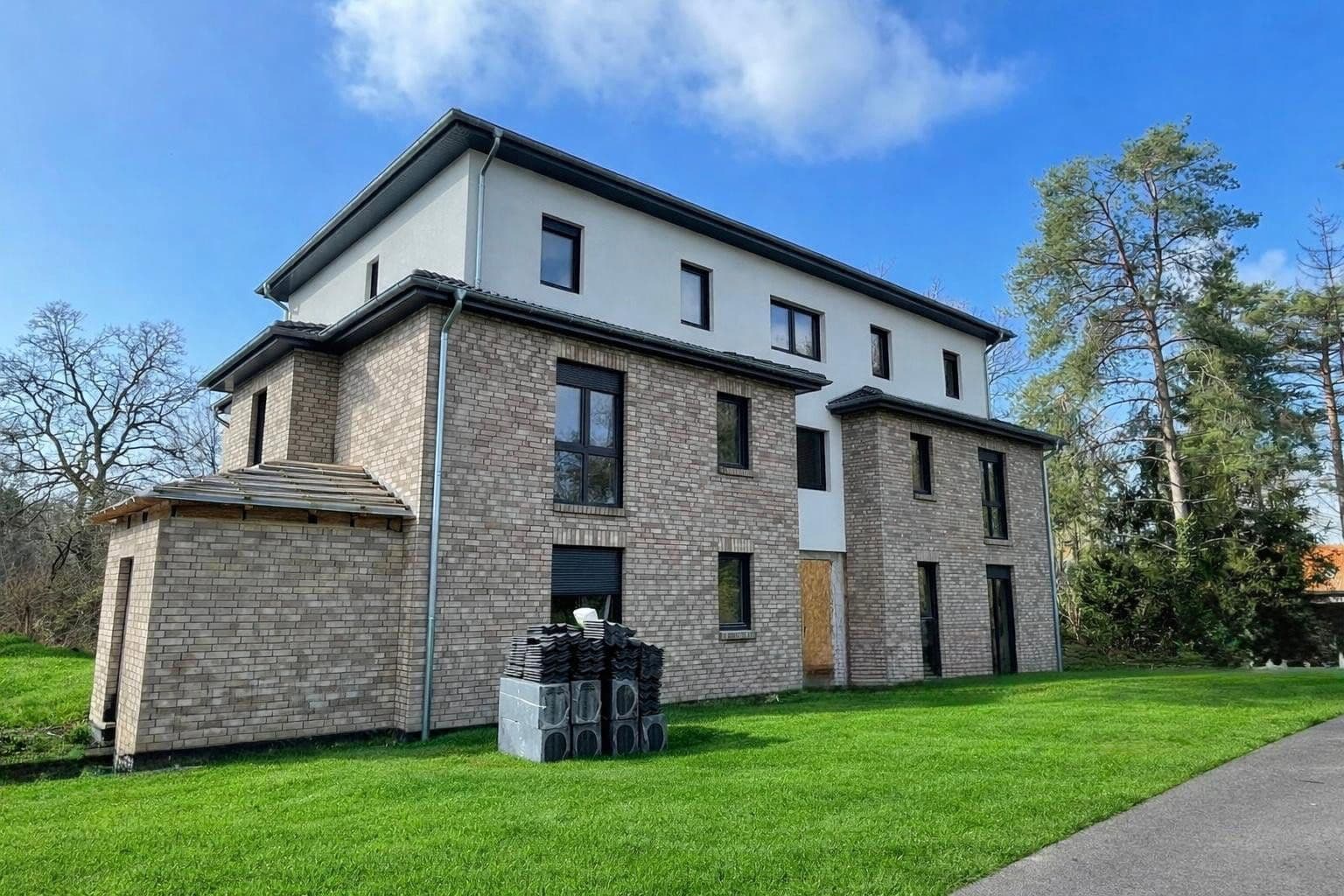 Prodej bytu 3+1 85 m², Heuberg 43, Schneverdingen, Dolní Sasko Prodej bytu 3+1 85 m², Heuberg 43, Schneverdingen, Dolní Sasko