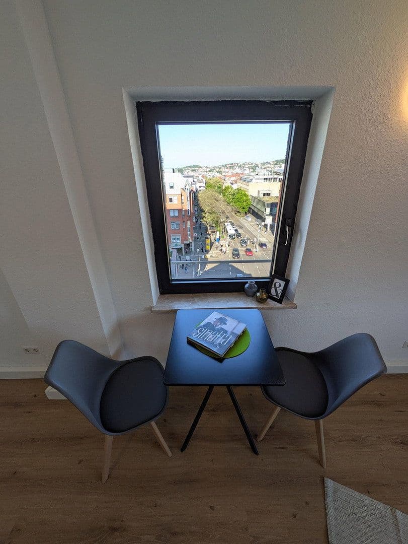 Pronájem bytu 2+1 32 m², Rotebühlstrasse 108, Stuttgart West, Bádensko-Württembersko Pronájem bytu 2+1 32 m², Rotebühlstrasse 108, Stuttgart West, Bádensko-Württembersko