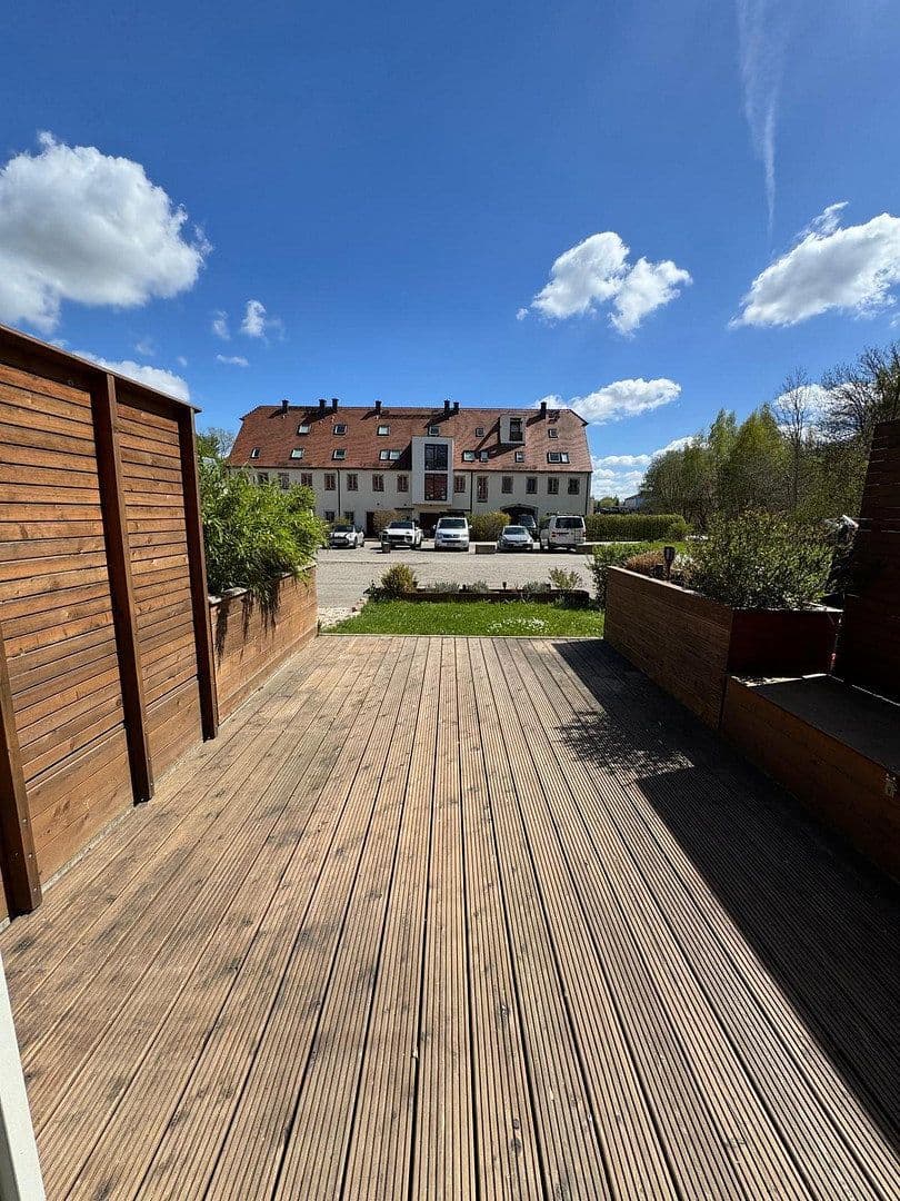 Pronájem bytu 4+1 81 m², Chemnitz, Sasko Pronájem bytu 4+1 81 m², Chemnitz, Sasko