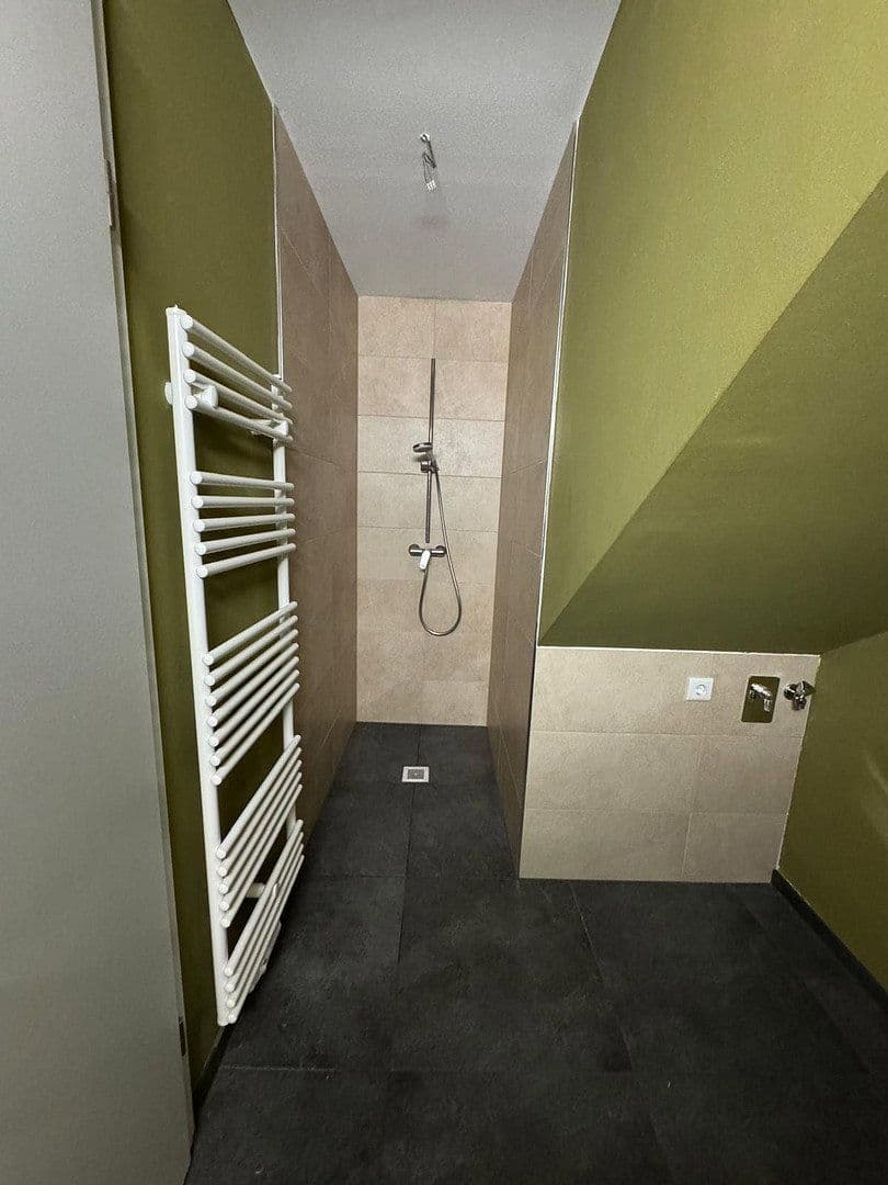 Pronájem bytu 4+1 81 m², Chemnitz, Sasko Pronájem bytu 4+1 81 m², Chemnitz, Sasko