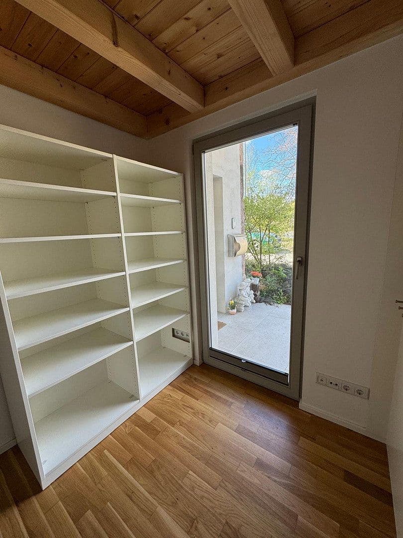 Pronájem bytu 4+1 81 m², Chemnitz, Sasko Pronájem bytu 4+1 81 m², Chemnitz, Sasko