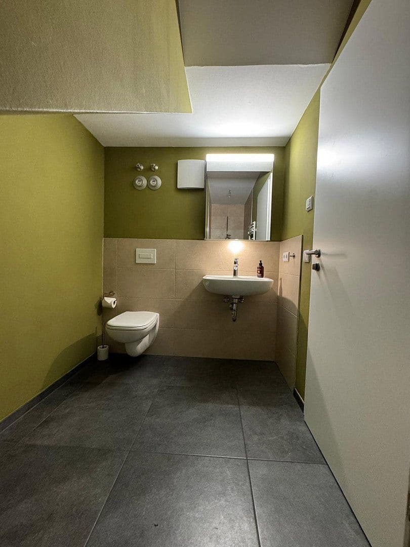 Pronájem bytu 4+1 81 m², Chemnitz, Sasko Pronájem bytu 4+1 81 m², Chemnitz, Sasko