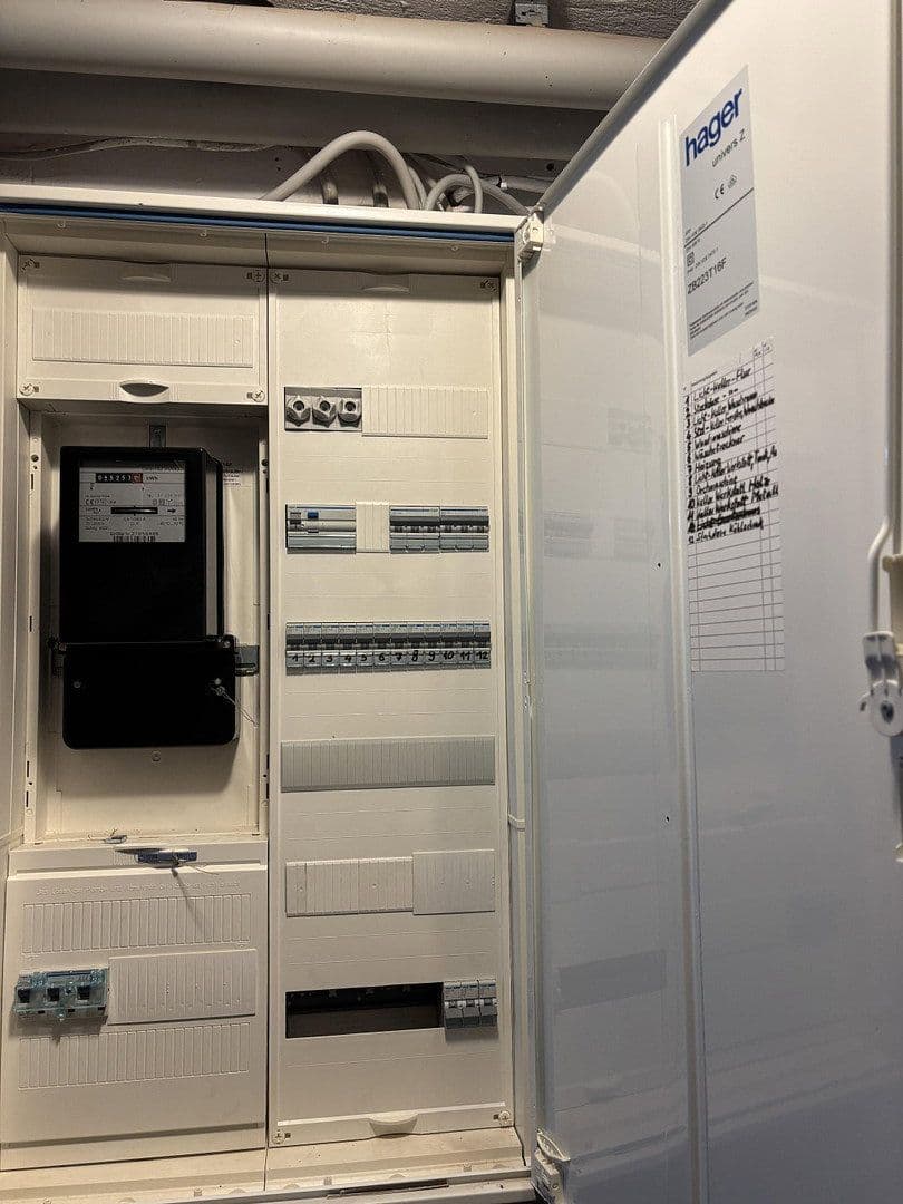 Prodej domu 119 m², pozemek 194 m², Leinfelden-Echterdingen, Bádensko-Württembersko Prodej domu 119 m², pozemek 194 m², Leinfelden-Echterdingen, Bádensko-Württembersko