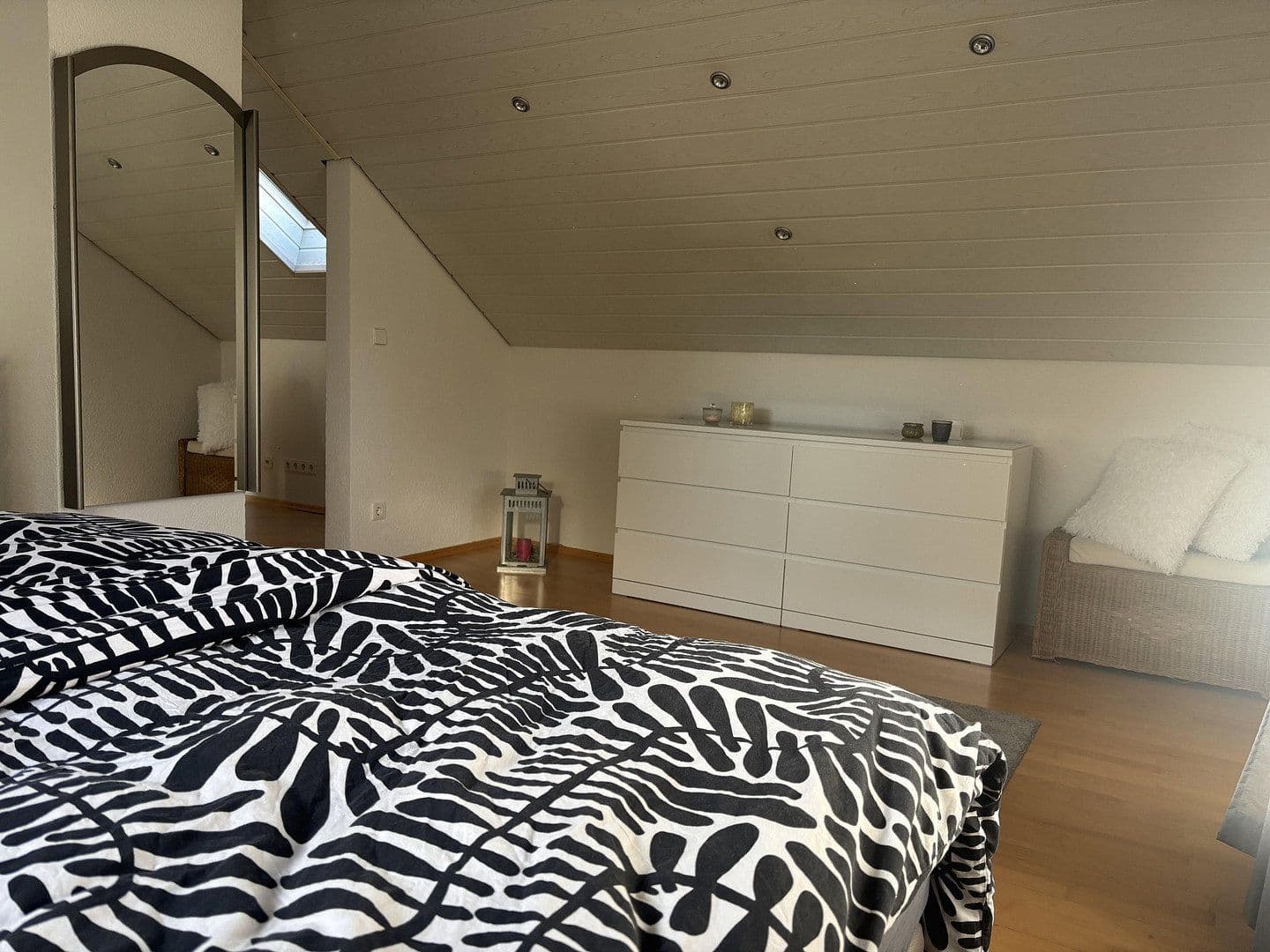Prodej domu 119 m², pozemek 194 m², Leinfelden-Echterdingen, Bádensko-Württembersko Prodej domu 119 m², pozemek 194 m², Leinfelden-Echterdingen, Bádensko-Württembersko