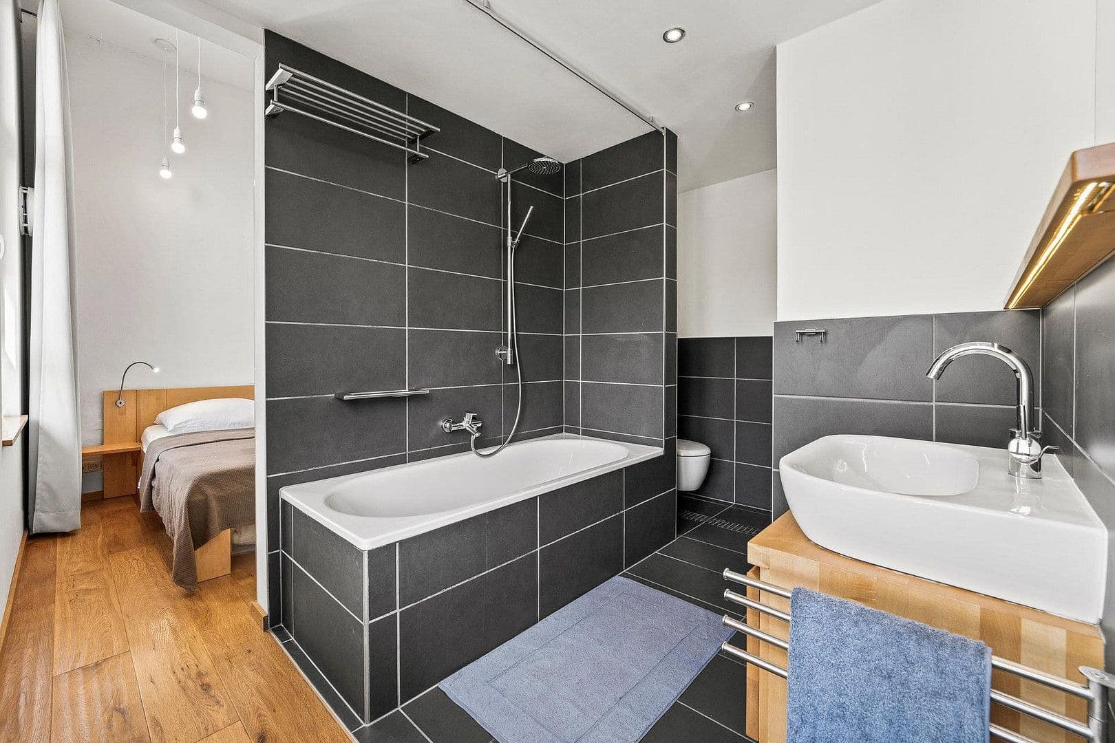 Pronájem bytu 2+1 52 m², Dirschauer Straße 6, Berlin, Berlín Pronájem bytu 2+1 52 m², Dirschauer Straße 6, Berlin, Berlín