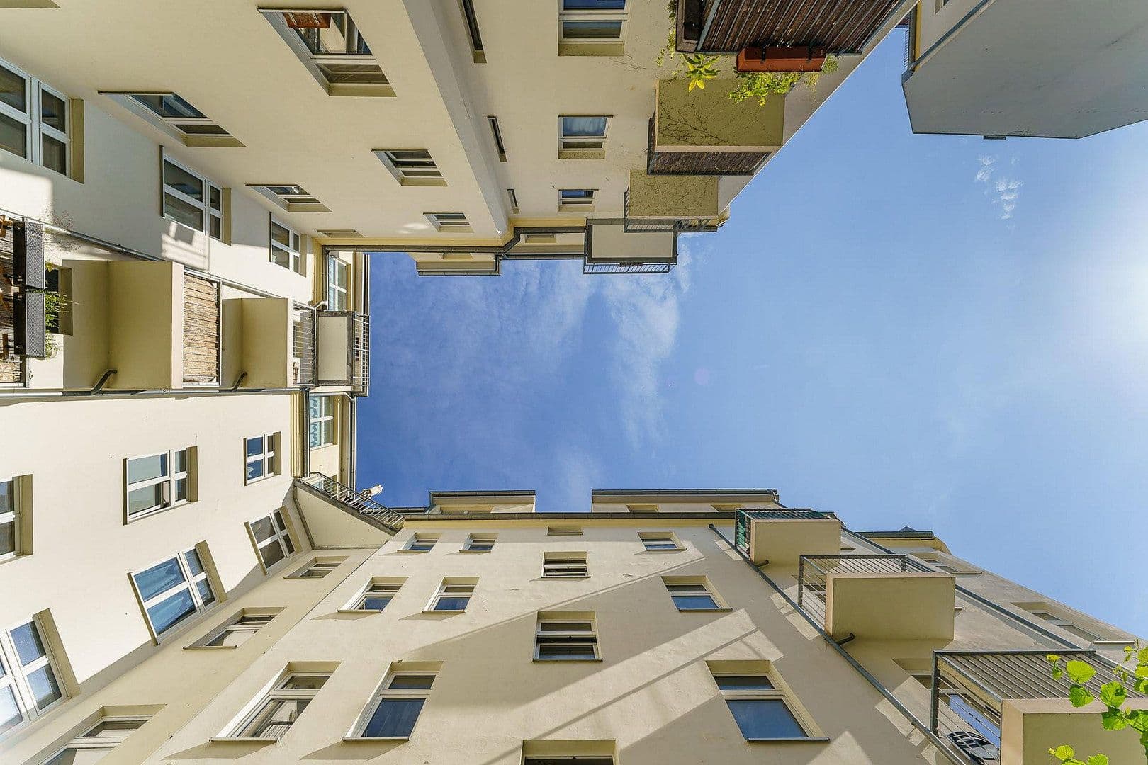 Pronájem bytu 2+1 52 m², Dirschauer Straße 6, Berlin, Berlín Pronájem bytu 2+1 52 m², Dirschauer Straße 6, Berlin, Berlín