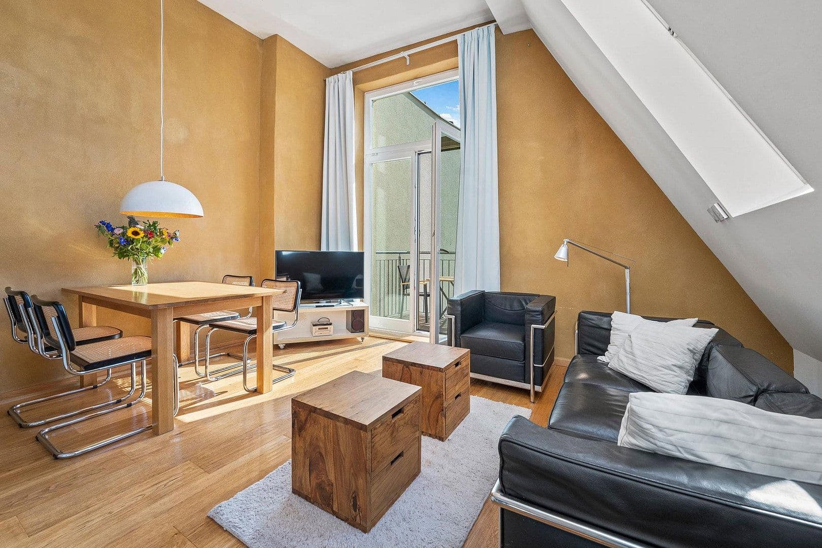 Pronájem bytu 2+1 52 m², Dirschauer Straße 6, Berlin, Berlín Pronájem bytu 2+1 52 m², Dirschauer Straße 6, Berlin, Berlín