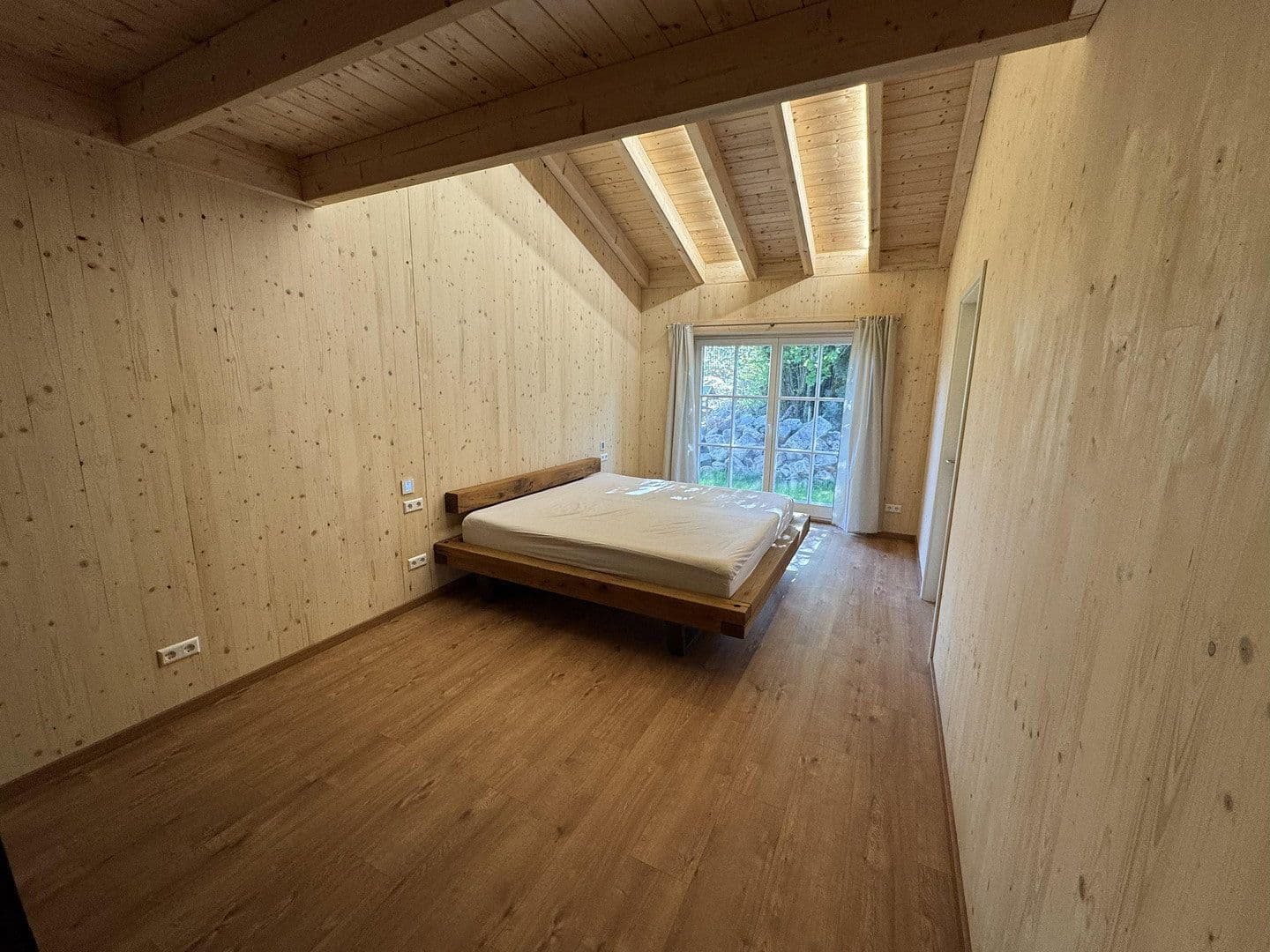 Prodej domu 114 m², pozemek 2.874 m², In den Gärten 2, Großerlach, Bádensko-Württembersko Prodej domu 114 m², pozemek 2.874 m², In den Gärten 2, Großerlach, Bádensko-Württembersko