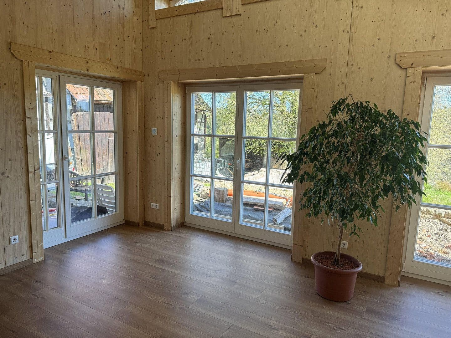 Prodej domu 114 m², pozemek 2.874 m², In den Gärten 2, Großerlach, Bádensko-Württembersko Prodej domu 114 m², pozemek 2.874 m², In den Gärten 2, Großerlach, Bádensko-Württembersko