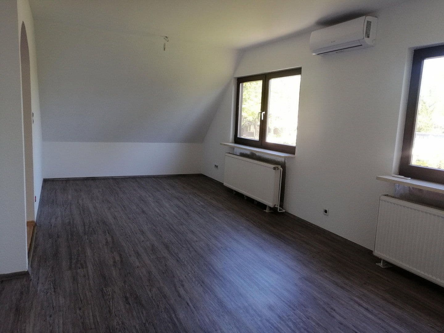 Prodej domu 160 m², pozemek 462 m², Berlin, Berlín Prodej domu 160 m², pozemek 462 m², Berlin, Berlín