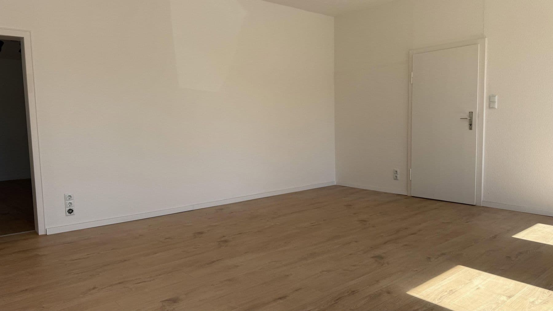Pronájem bytu 2+1 66 m², Einbeck, Dolní Sasko Pronájem bytu 2+1 66 m², Einbeck, Dolní Sasko