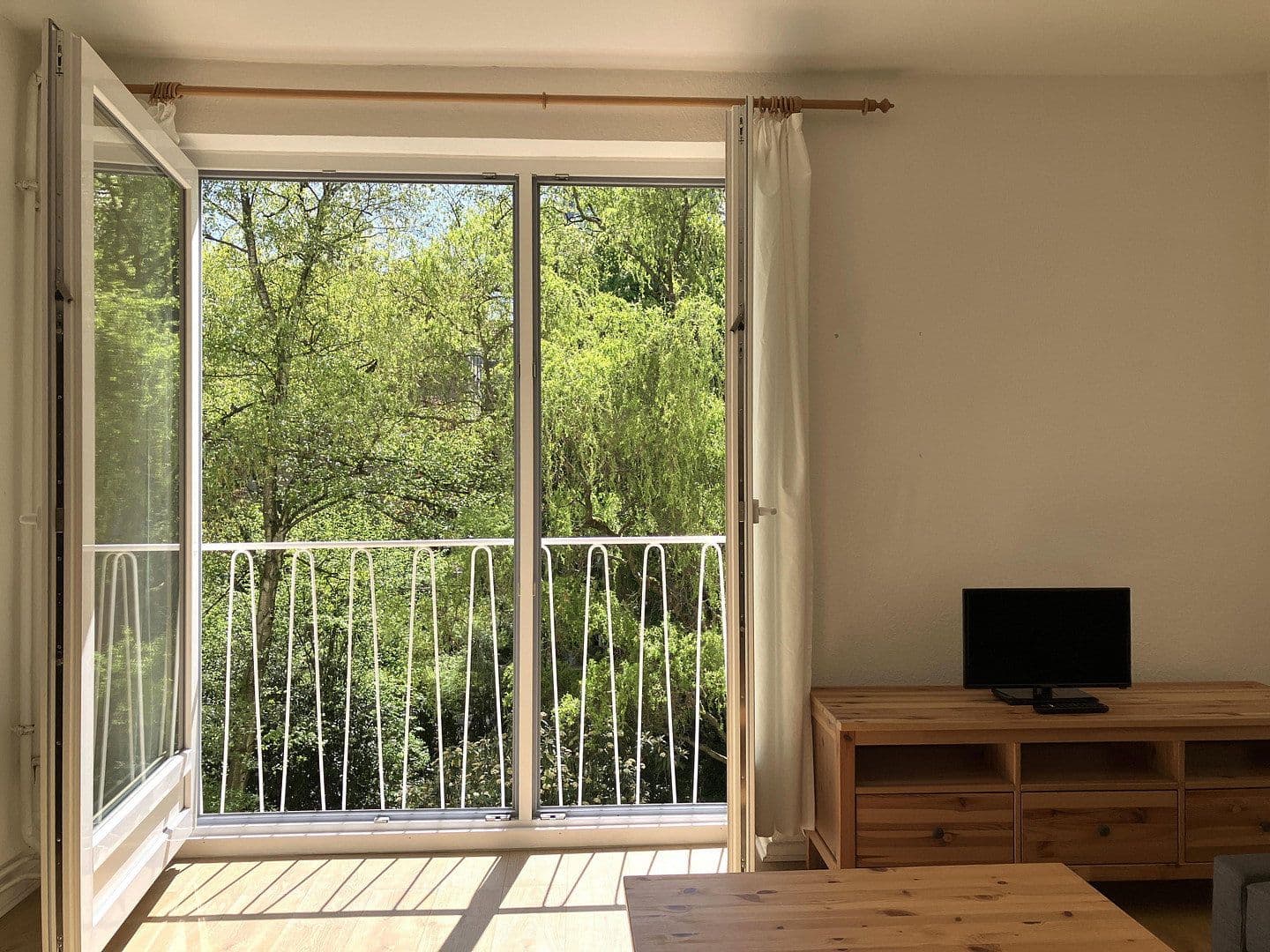 Prodej bytu 2+1 49 m², Steinmetzstr. 45a, Berlin, Berlín Prodej bytu 2+1 49 m², Steinmetzstr. 45a, Berlin, Berlín