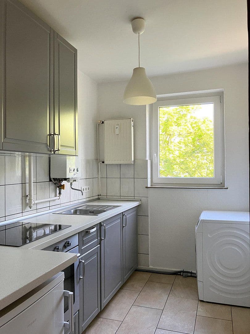 Prodej bytu 2+1 49 m², Steinmetzstr. 45a, Berlin, Berlín Prodej bytu 2+1 49 m², Steinmetzstr. 45a, Berlin, Berlín