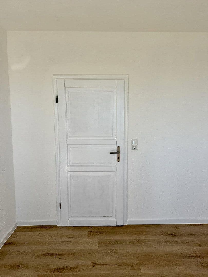 Pronájem bytu 3+1 60 m², Hans-Beimler-Str. 25, Greifswald, Mecklenburg-Vorpommern Pronájem bytu 3+1 60 m², Hans-Beimler-Str. 25, Greifswald, Mecklenburg-Vorpommern