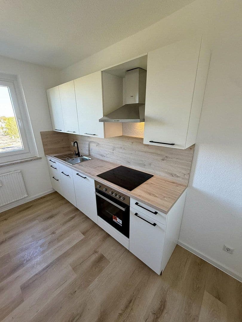 Pronájem bytu 3+1 60 m², Hans-Beimler-Str. 25, Greifswald, Mecklenburg-Vorpommern Pronájem bytu 3+1 60 m², Hans-Beimler-Str. 25, Greifswald, Mecklenburg-Vorpommern