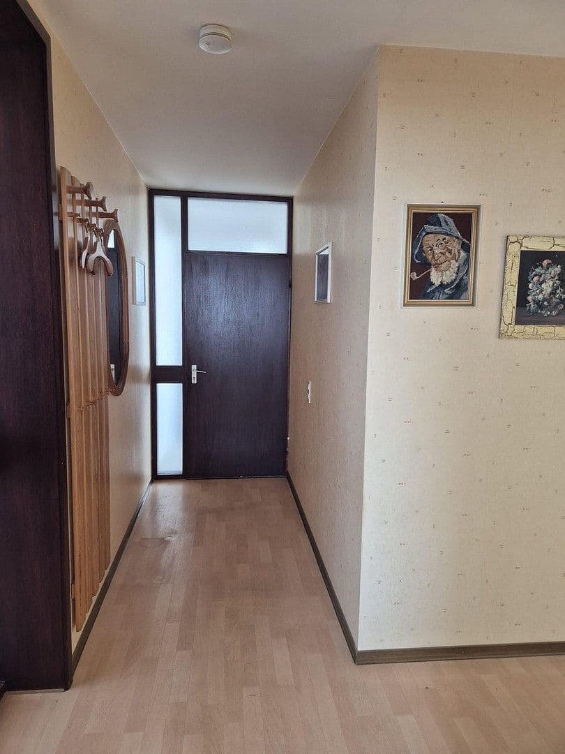 Pronájem bytu 3+1 84 m², Schulstraße 9, Schiffweiler, Země Sársko Pronájem bytu 3+1 84 m², Schulstraße 9, Schiffweiler, Země Sársko
