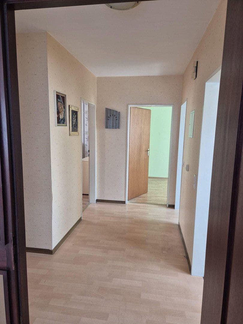 Pronájem bytu 3+1 84 m², Schulstraße 9, Schiffweiler, Země Sársko Pronájem bytu 3+1 84 m², Schulstraße 9, Schiffweiler, Země Sársko