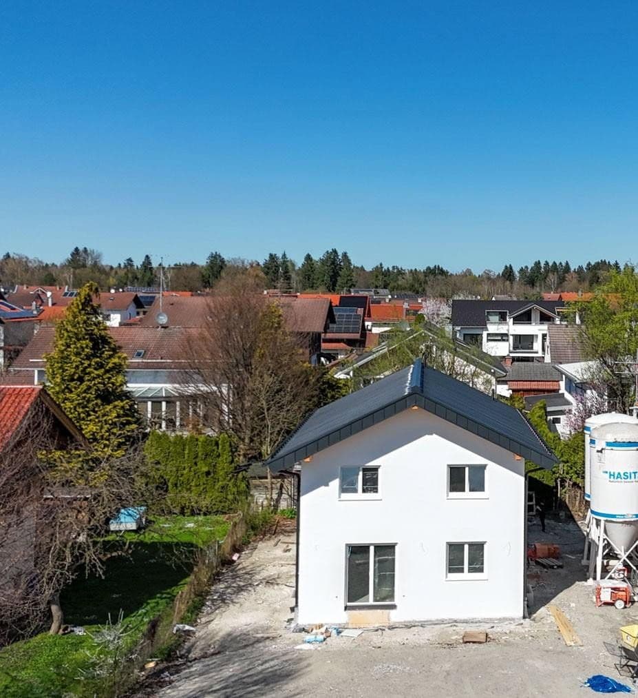 Pronájem domu 180 m², pozemek 553 m², Kolbermoor, Bavorsko Pronájem domu 180 m², pozemek 553 m², Kolbermoor, Bavorsko