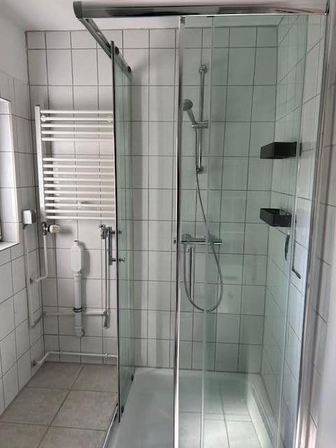 Pronájem bytu 2+1 50 m², Leverkusen Bergisch-Neukirchen, Severní Porýní-Vestfálsko Pronájem bytu 2+1 50 m², Leverkusen Bergisch-Neukirchen, Severní Porýní-Vestfálsko