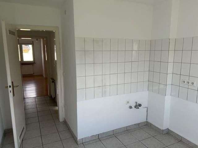 Pronájem bytu 2+1 50 m², Leverkusen Bergisch-Neukirchen, Severní Porýní-Vestfálsko Pronájem bytu 2+1 50 m², Leverkusen Bergisch-Neukirchen, Severní Porýní-Vestfálsko