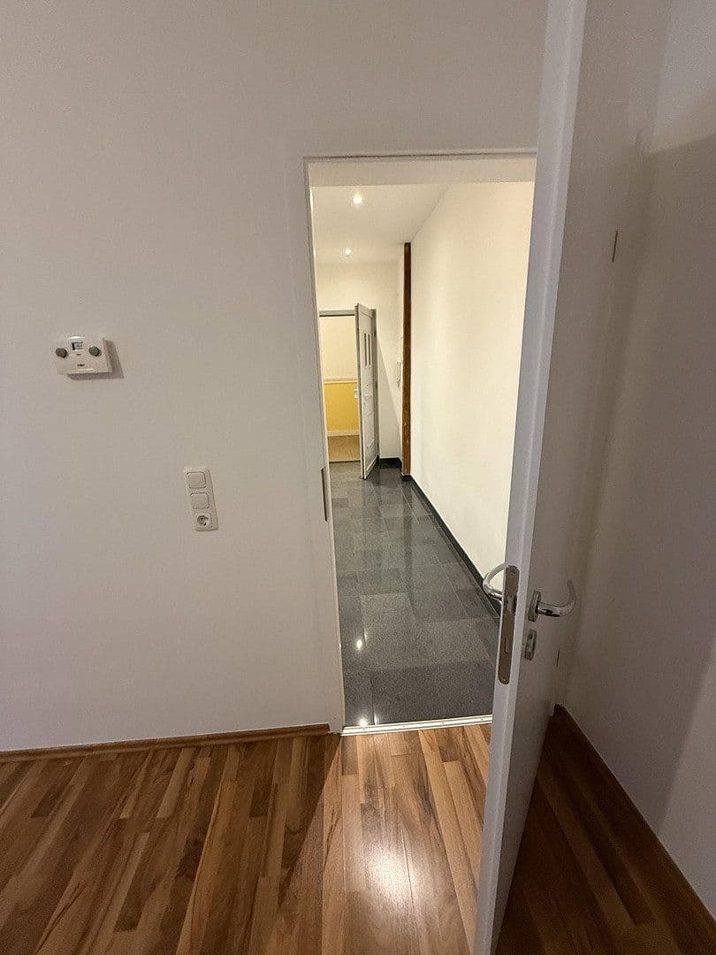 Pronájem domu 59 m², pozemek 800 m², Wiesbaden, Hessen Pronájem domu 59 m², pozemek 800 m², Wiesbaden, Hessen