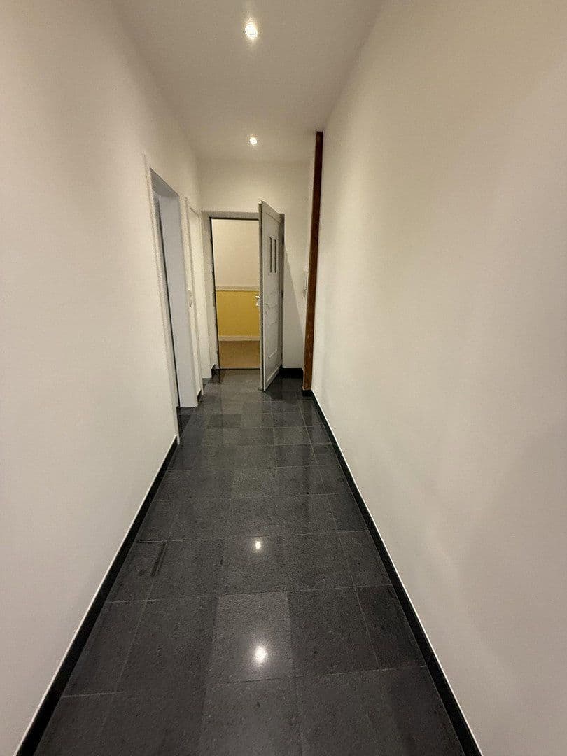 Pronájem domu 59 m², pozemek 800 m², Wiesbaden, Hessen Pronájem domu 59 m², pozemek 800 m², Wiesbaden, Hessen