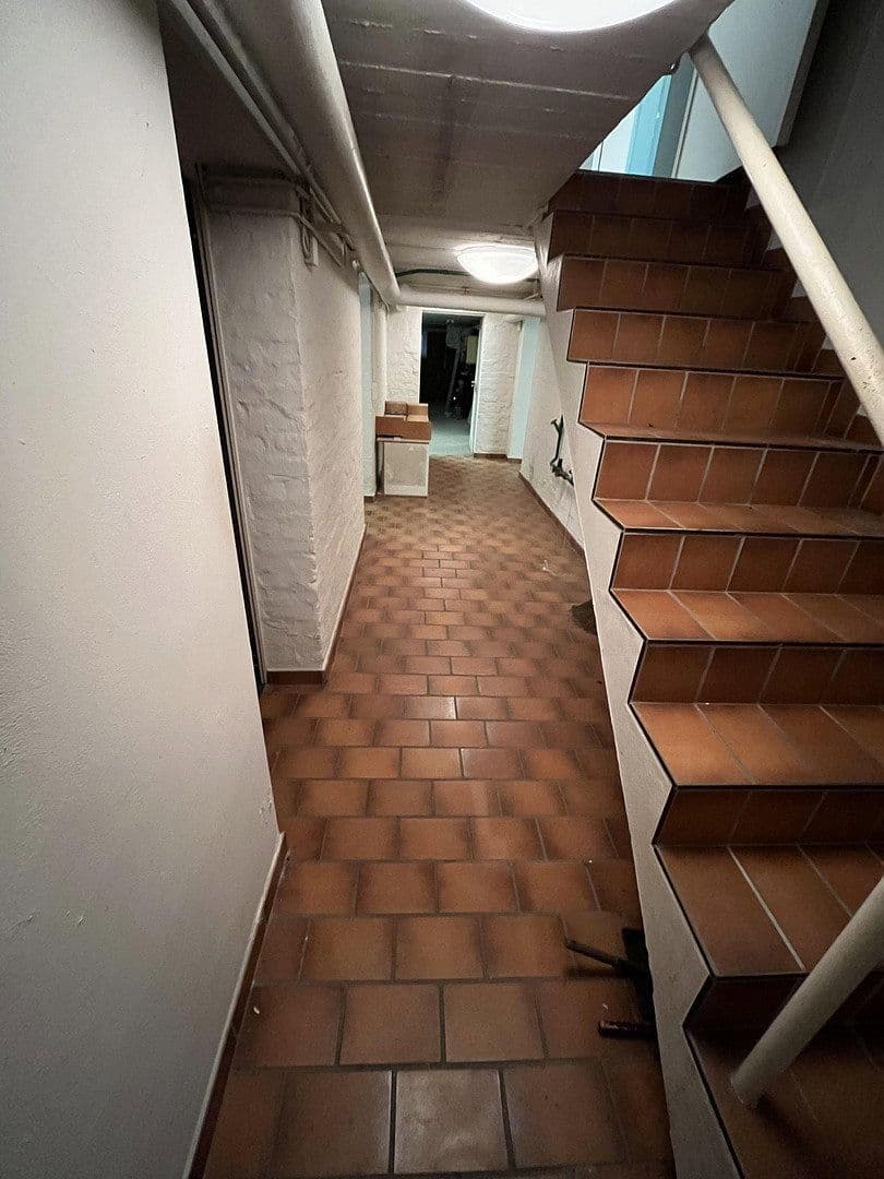 Prodej domu 220 m², pozemek 1.463 m², Königgrätzerstr. 12, Solingen, Severní Porýní-Vestfálsko Prodej domu 220 m², pozemek 1.463 m², Königgrätzerstr. 12, Solingen, Severní Porýní-Vestfálsko