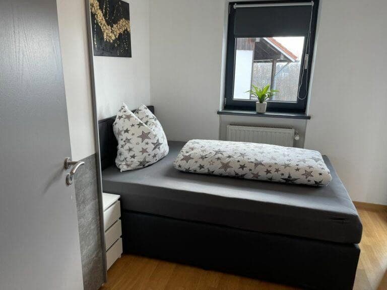 Prodej domu 210 m², pozemek 327 m², Winterbergerstr. 44, Freyung, Bavorsko Prodej domu 210 m², pozemek 327 m², Winterbergerstr. 44, Freyung, Bavorsko