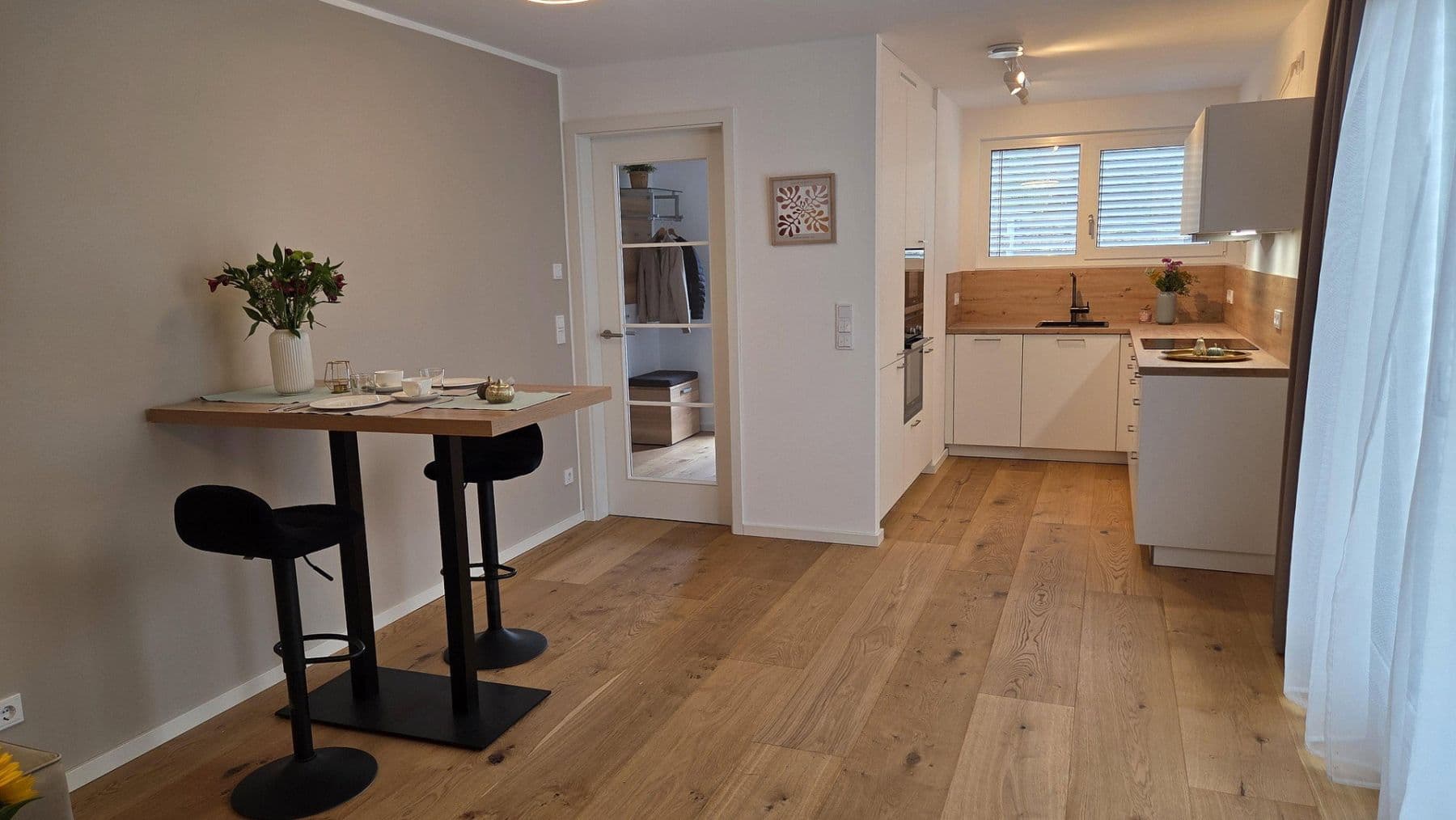 Pronájem bytu 2+1 65 m², Bergisch Gladbach, Severní Porýní-Vestfálsko Pronájem bytu 2+1 65 m², Bergisch Gladbach, Severní Porýní-Vestfálsko