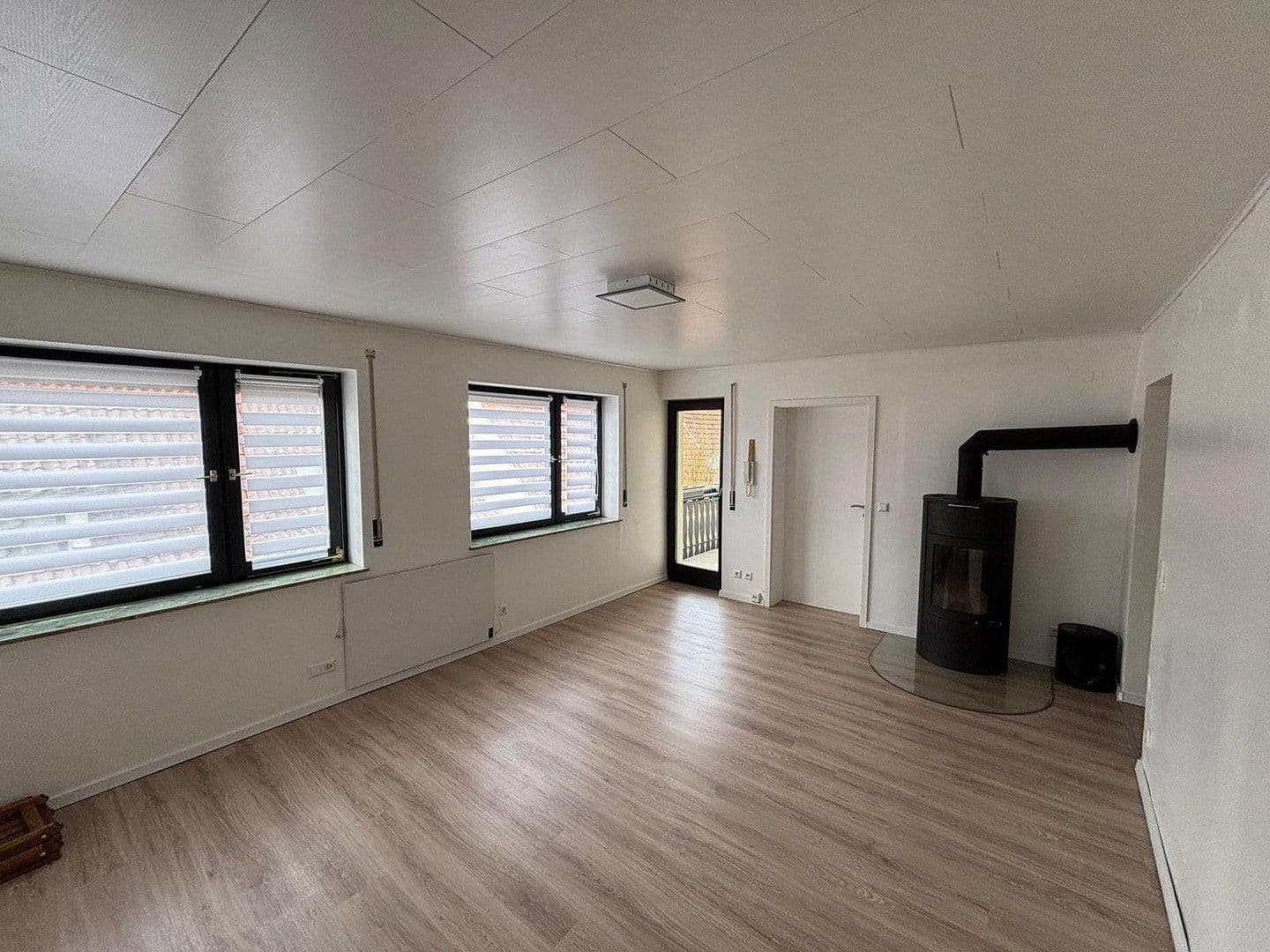 Pronájem bytu 3+1 92 m², Neufra, Bádensko-Württembersko Pronájem bytu 3+1 92 m², Neufra, Bádensko-Württembersko