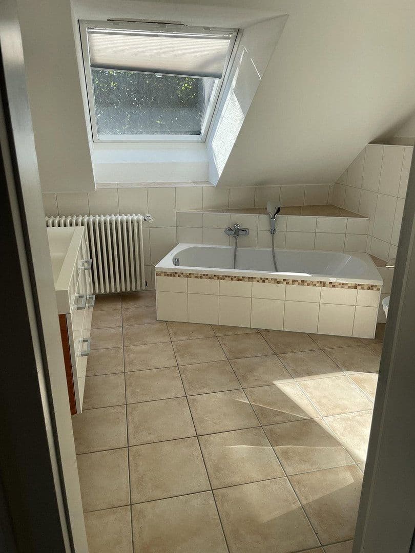 Pronájem bytu 157 m², Richard-Strauss-Straße 1, Pullach im Isartal, Bavorsko Pronájem bytu 157 m², Richard-Strauss-Straße 1, Pullach im Isartal, Bavorsko
