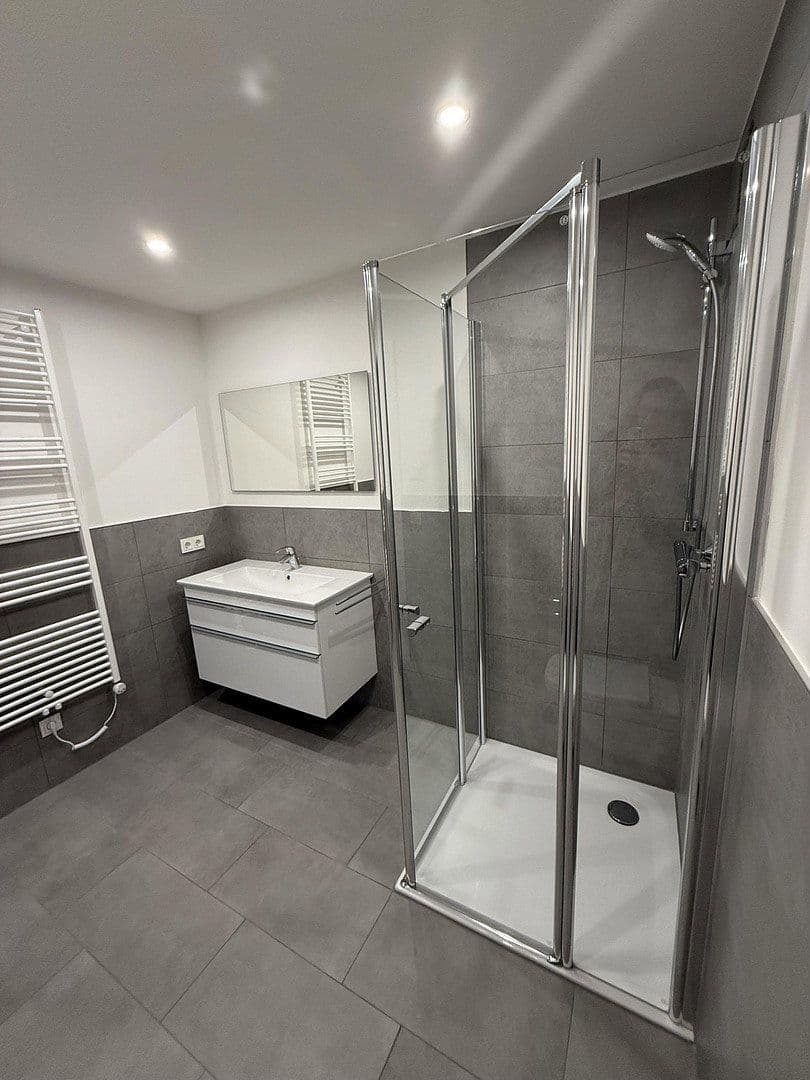 Pronájem bytu 3+1 112 m², Paracelsusstraße 1B, Gummersbach, Severní Porýní-Vestfálsko Pronájem bytu 3+1 112 m², Paracelsusstraße 1B, Gummersbach, Severní Porýní-Vestfálsko