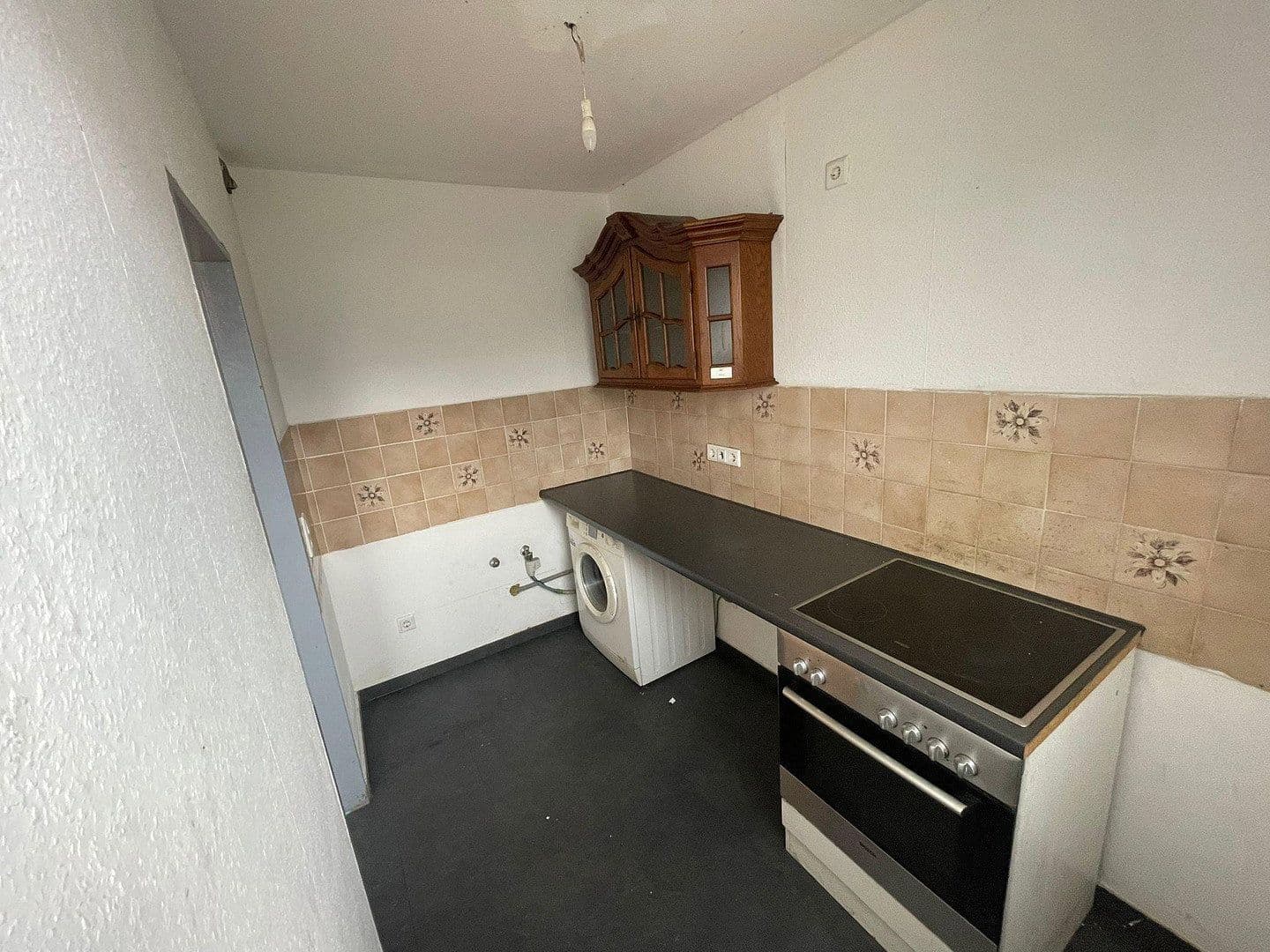 Pronájem bytu 3+1 60 m², Schwarzbach 80, Wuppertal, Severní Porýní-Vestfálsko Pronájem bytu 3+1 60 m², Schwarzbach 80, Wuppertal, Severní Porýní-Vestfálsko