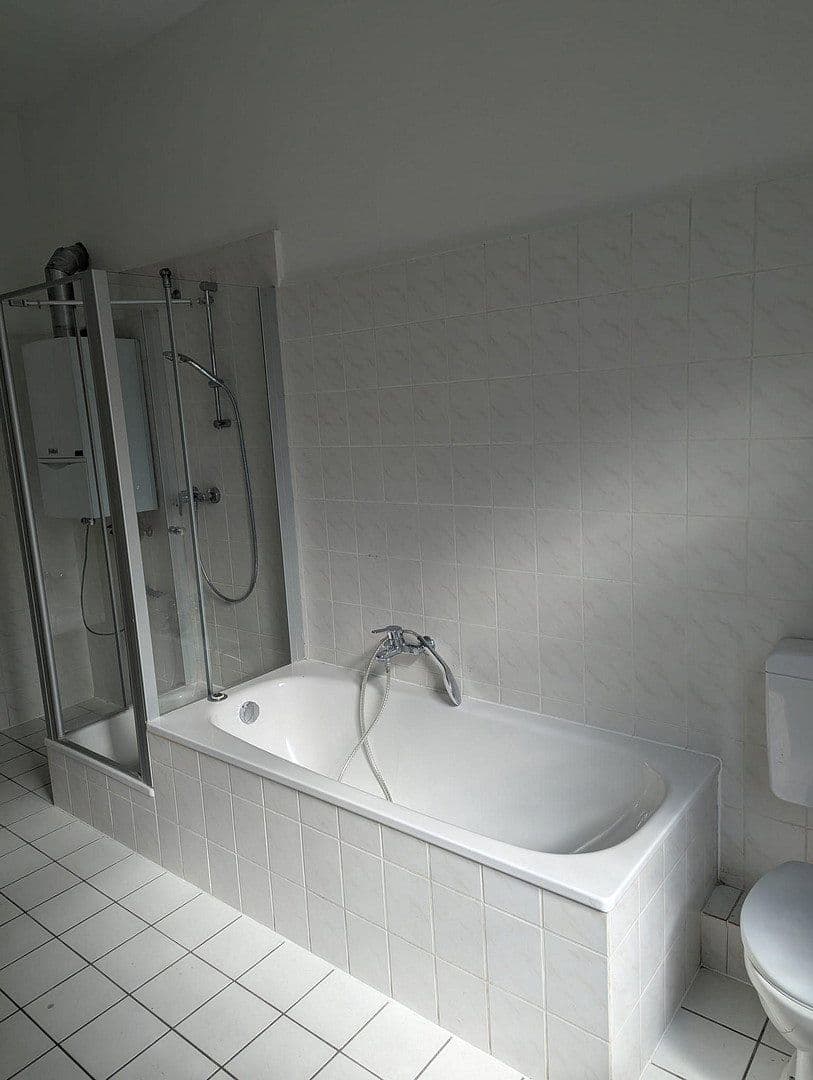 Pronájem bytu 4+1 100 m², Willhelmstraße 16, Helmstedt, Dolní Sasko Pronájem bytu 4+1 100 m², Willhelmstraße 16, Helmstedt, Dolní Sasko