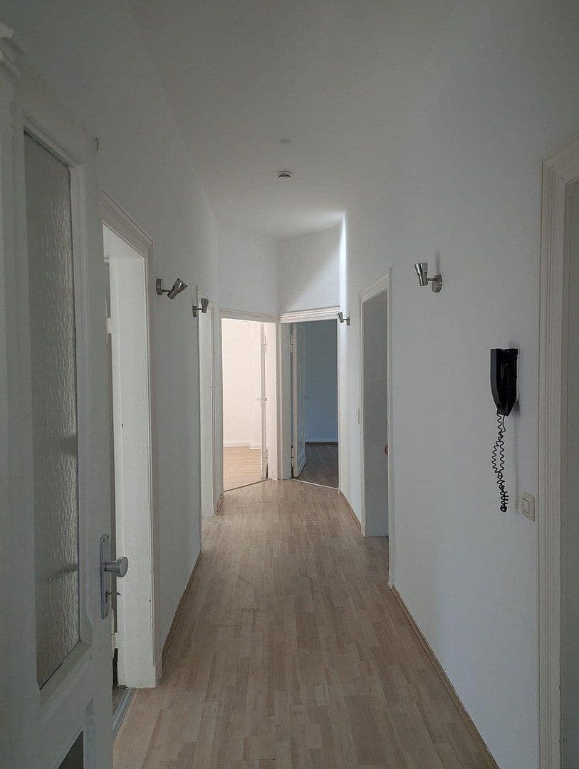 Pronájem bytu 4+1 100 m², Willhelmstraße 16, Helmstedt, Dolní Sasko Pronájem bytu 4+1 100 m², Willhelmstraße 16, Helmstedt, Dolní Sasko