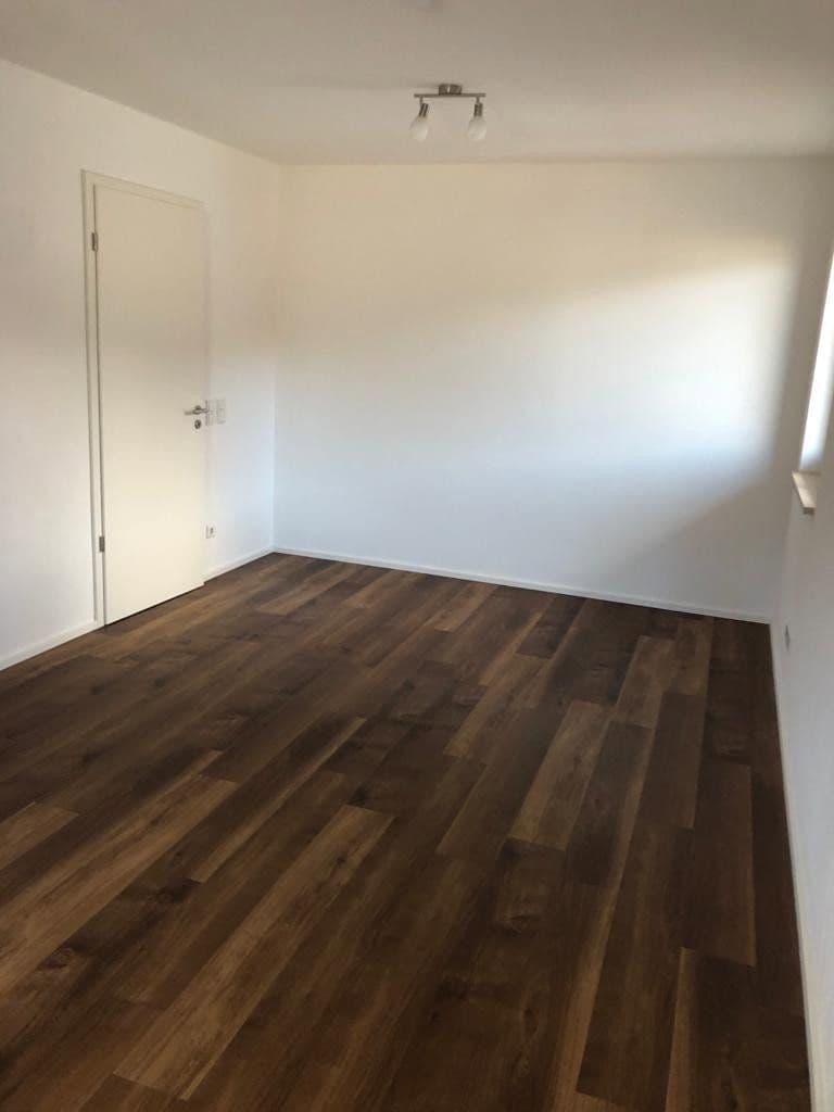 Pronájem bytu 3+1 80 m², Kipfenberg, Bavorsko Pronájem bytu 3+1 80 m², Kipfenberg, Bavorsko