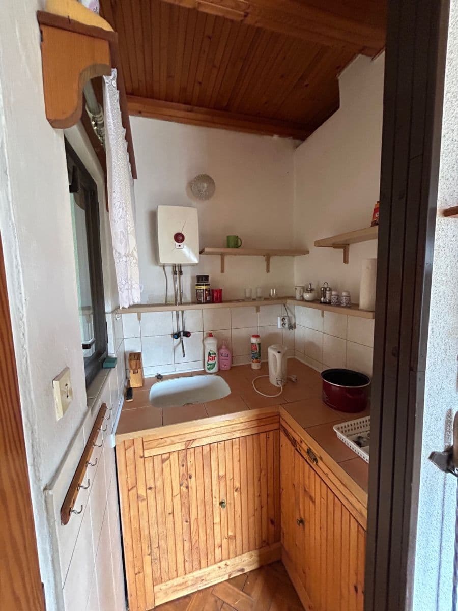 Prodej chaty, chalupy 40 m², pozemek 384 m², Vlčická, Trutnov, Královéhradecký kraj Prodej chaty, chalupy 40 m², pozemek 384 m², Vlčická, Trutnov, Královéhradecký kraj