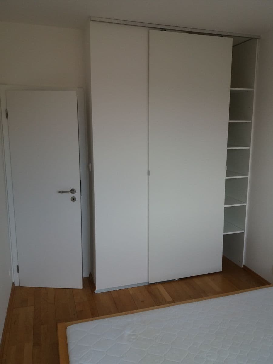 Pronájem bytu 4+kk 72 m², Božetická, Praha, Praha Pronájem bytu 4+kk 72 m², Božetická, Praha, Praha