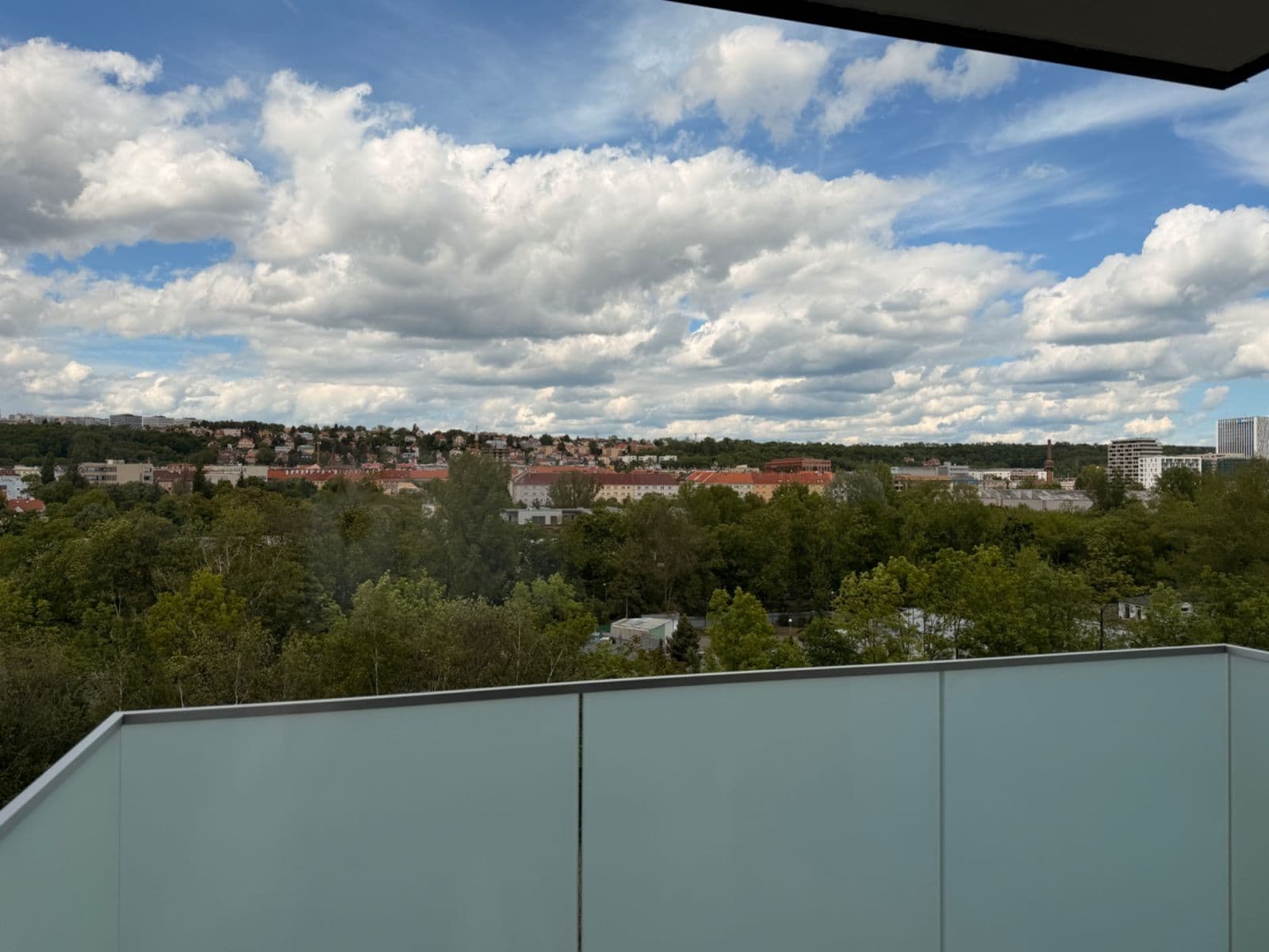 Pronájem bytu 2+kk 45 m², Pod Harfou, Praha, Praha Pronájem bytu 2+kk 45 m², Pod Harfou, Praha, Praha