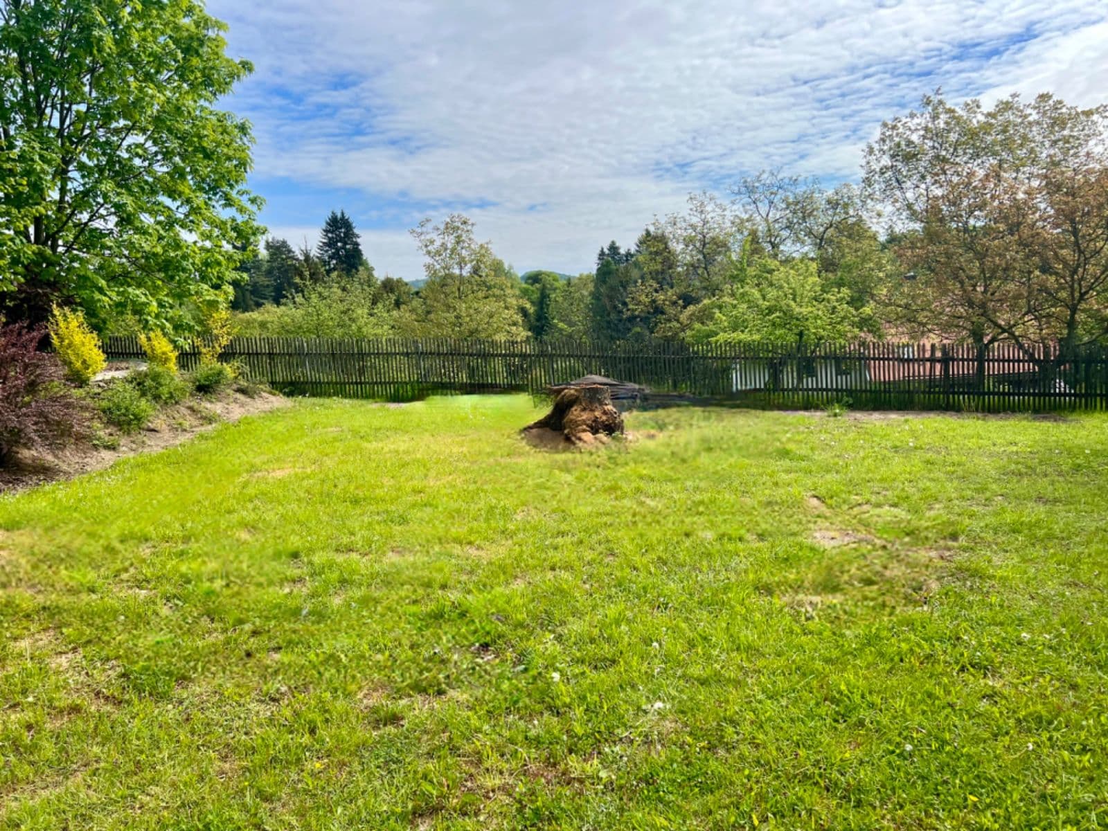 Prodej pozemku 806 m², Česká Lípa, Liberecký kraj Prodej pozemku 806 m², Česká Lípa, Liberecký kraj