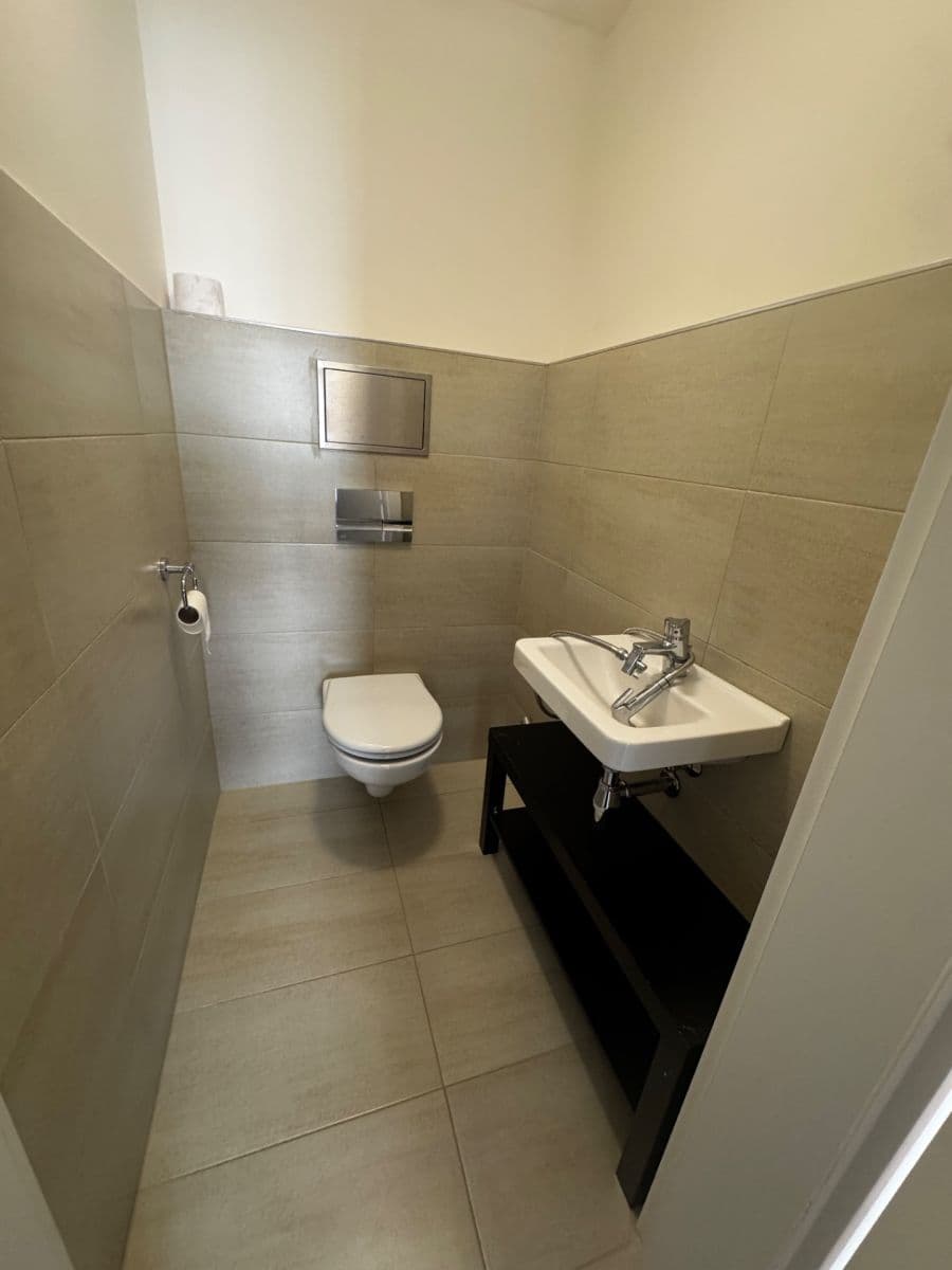 Pronájem bytu 3+kk 77 m², Strnadových, Praha, Praha Pronájem bytu 3+kk 77 m², Strnadových, Praha, Praha