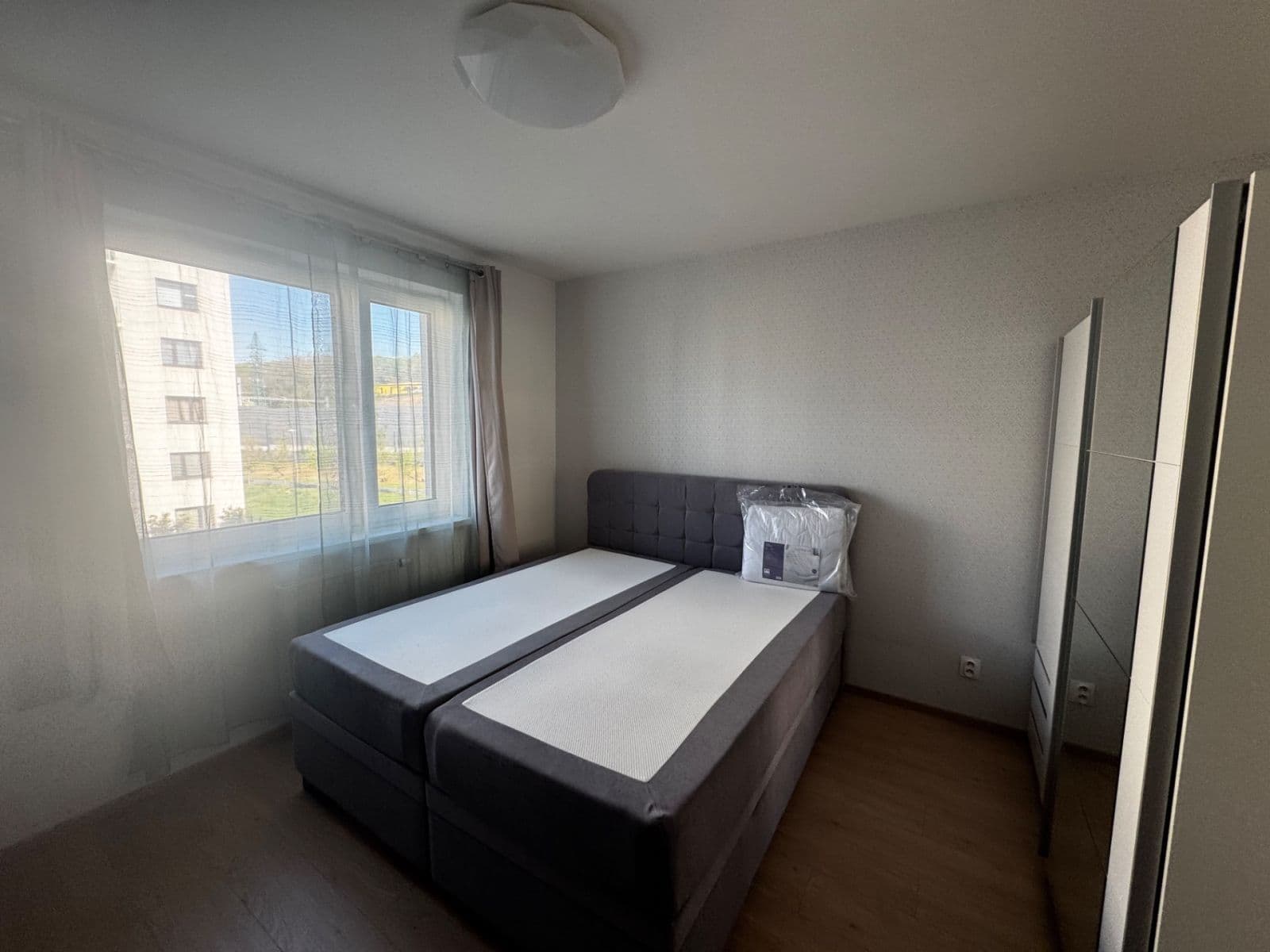 Pronájem bytu 3+kk 77 m², Strnadových, Praha, Praha Pronájem bytu 3+kk 77 m², Strnadových, Praha, Praha