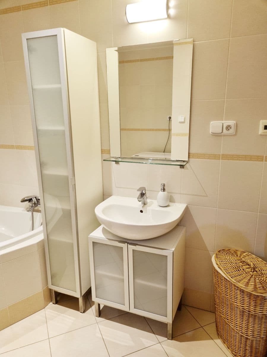Prodej bytu 2+kk 55 m², Tulešická, Praha, Praha Prodej bytu 2+kk 55 m², Tulešická, Praha, Praha