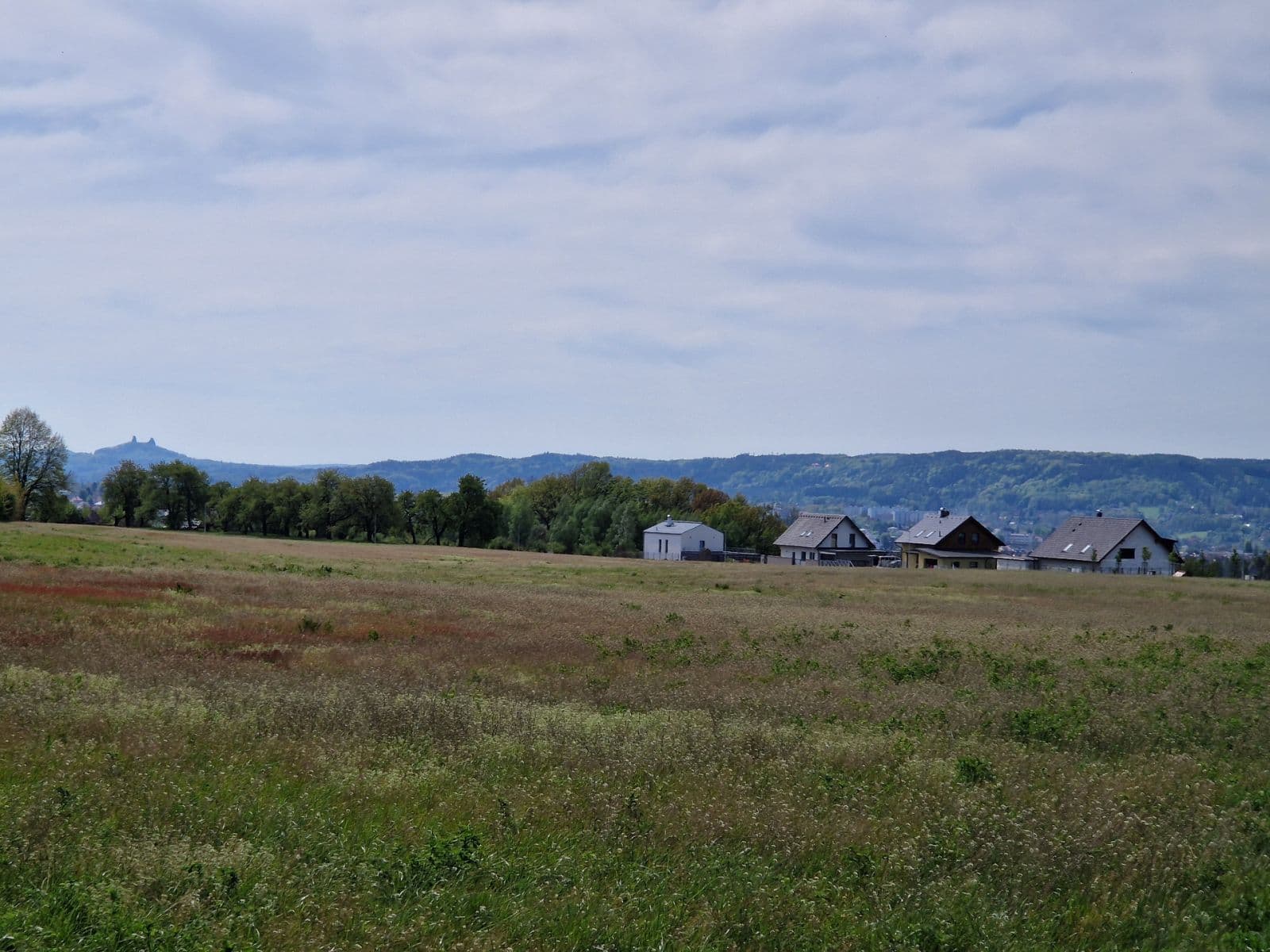 Prodej pozemku 1.177 m², Turnov, Liberecký kraj Prodej pozemku 1.177 m², Turnov, Liberecký kraj