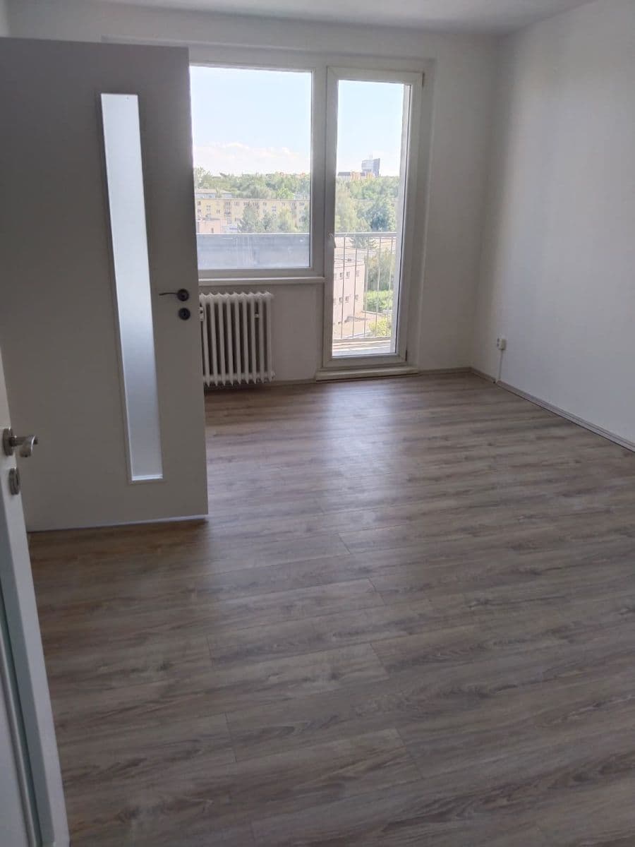 Pronájem bytu 3+1 65 m², Kmochova, Olomouc, Olomoucký kraj Pronájem bytu 3+1 65 m², Kmochova, Olomouc, Olomoucký kraj