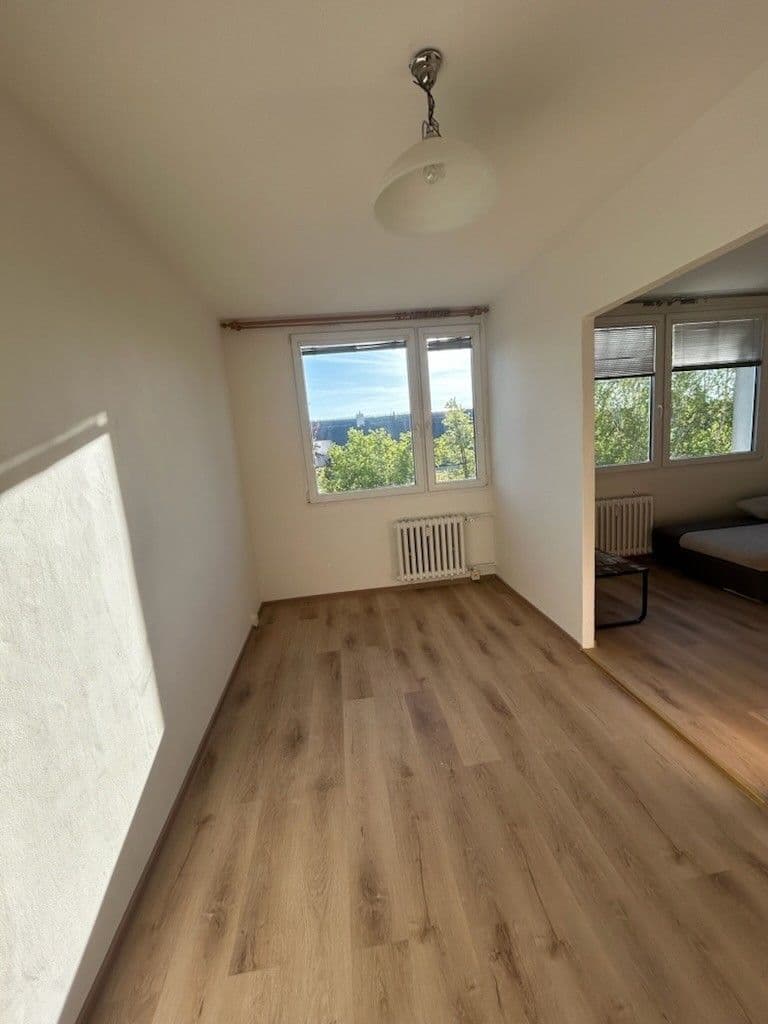 Pronájem bytu 2+kk 43 m², Roškotova, Praha, Praha Pronájem bytu 2+kk 43 m², Roškotova, Praha, Praha