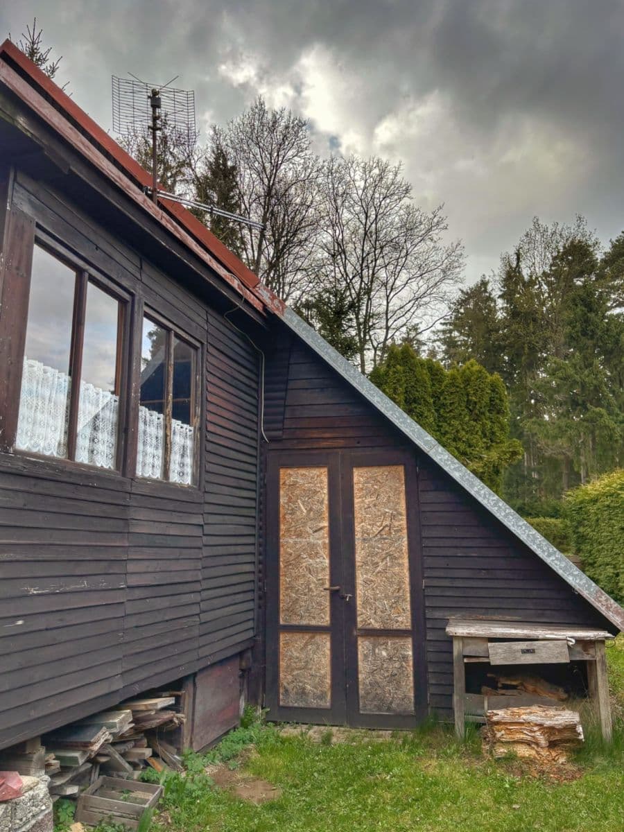 Prodej chaty, chalupy 58 m², pozemek 380 m², Černíny, Středočeský kraj Prodej chaty, chalupy 58 m², pozemek 380 m², Černíny, Středočeský kraj