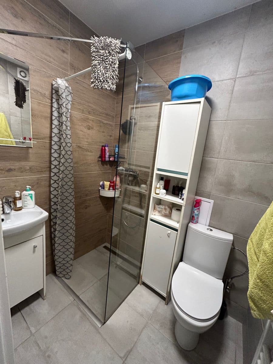 Pronájem bytu 1+1 34 m², Růžová, Praha, Praha Pronájem bytu 1+1 34 m², Růžová, Praha, Praha