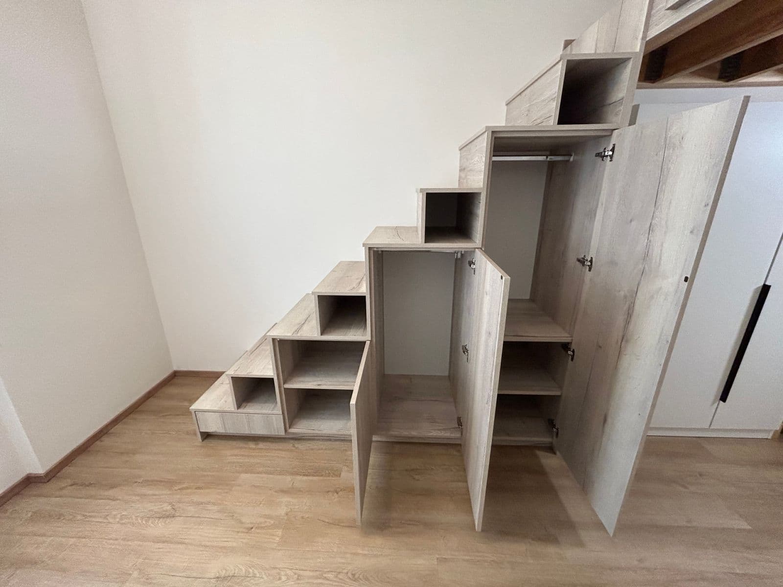 Pronájem bytu 1+1 34 m², Růžová, Praha, Praha Pronájem bytu 1+1 34 m², Růžová, Praha, Praha