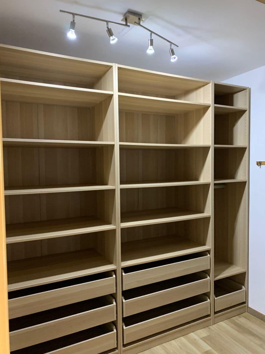 Pronájem bytu 3+1 90 m², Hněvkovského, Praha, Praha Pronájem bytu 3+1 90 m², Hněvkovského, Praha, Praha